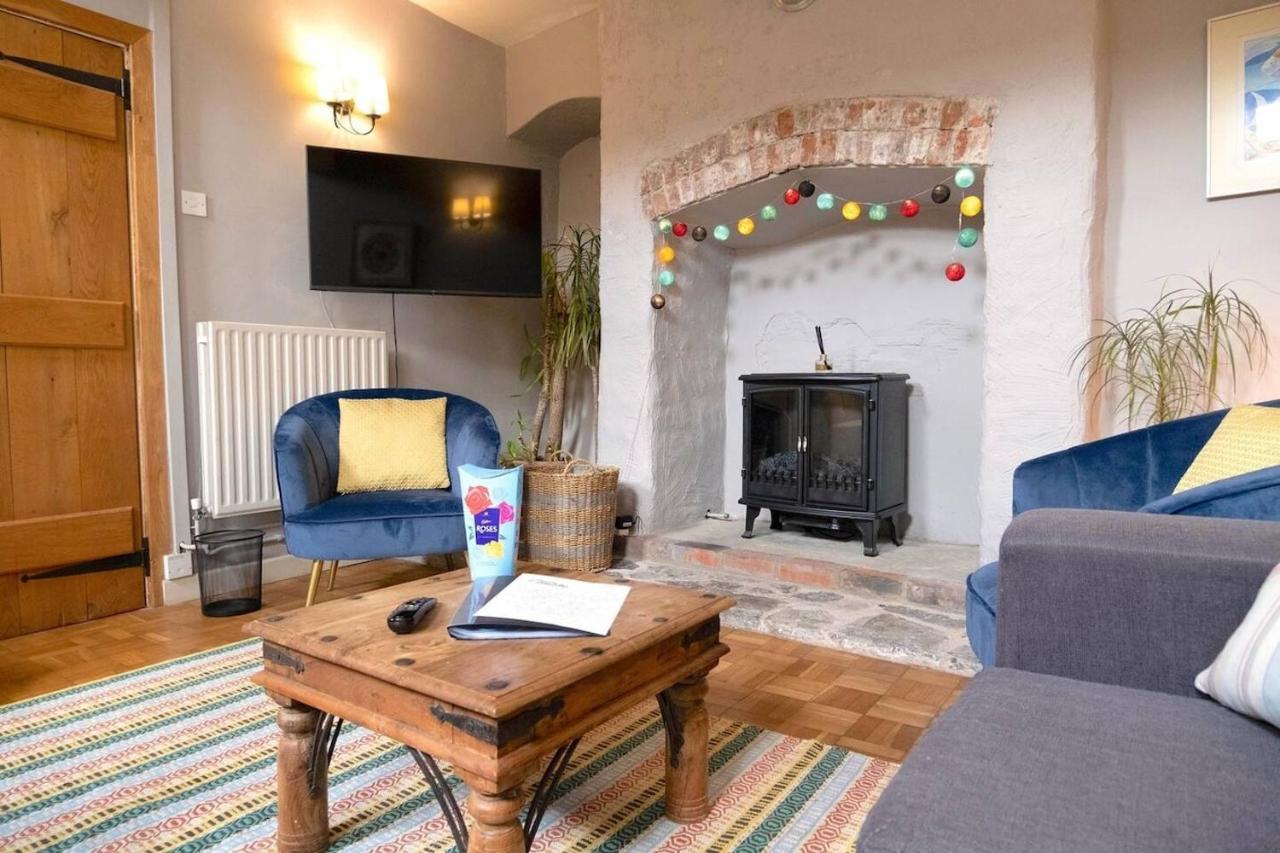 Lovely Property In The Heart Of Somerset, Sleeps 9 Shepton Mallet Exterior foto