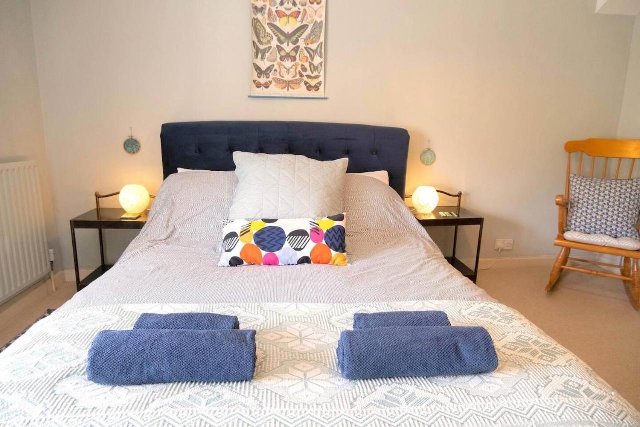 Lovely Property In The Heart Of Somerset, Sleeps 9 Shepton Mallet Exterior foto